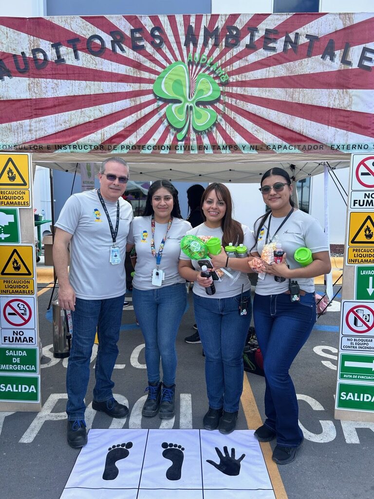 Participación como proveedores de seguridad y medio ambiente en la feria de la seguridad en Reynosa.